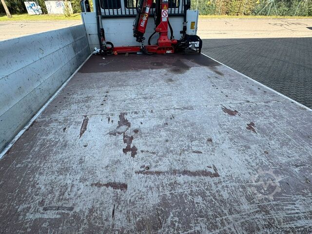 Pick-up van IVECO 75E16 Pritsche mit Kran Fassi