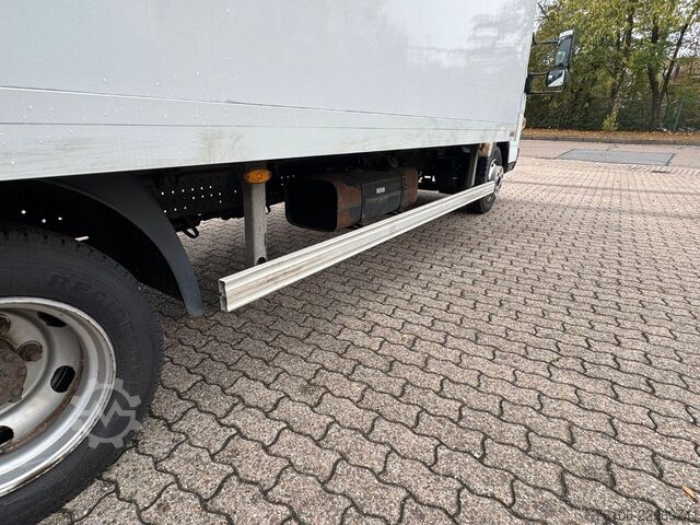 Camion caisson FUSO Canter 7C15 Koffer mit Ladebordwand