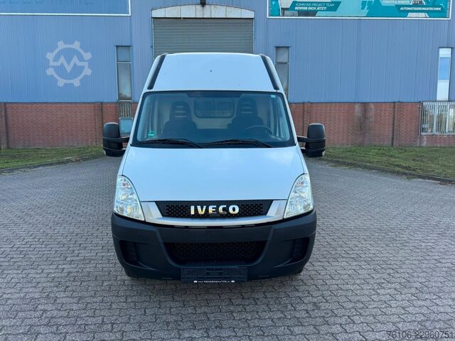 Fourgon surélevé IVECO Daily 50C17 Kastenwagen 3 liter *AHK*