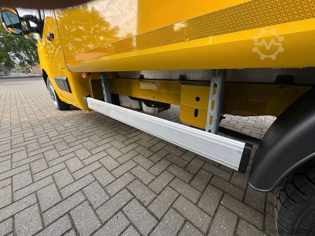 Vrachtwagen met bakwagen RENAULT Master Koffer mit Ladebordwand *Klima*Kamera