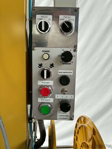 Omsnoeringsmachine Strapack RQ - 8A (FB5)