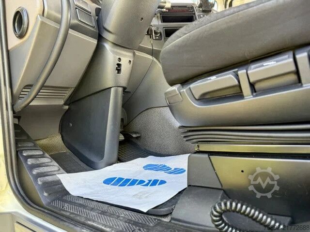 Standard-SZM DAF XF 430 SpaceCab / Euro 6d