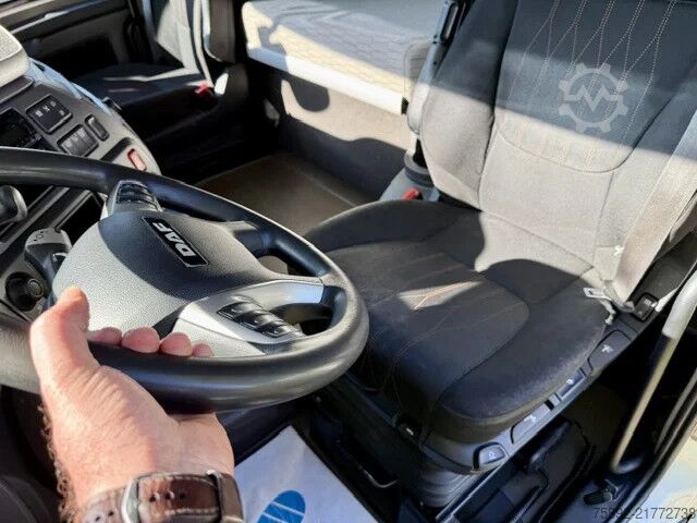 Standard-SZM DAF XF 450 / SpaceCab / Voll Luft / Euro 6