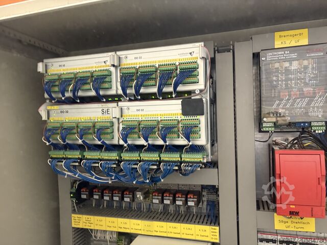 Centre d’usinage à flux continu Hundegger K-1A