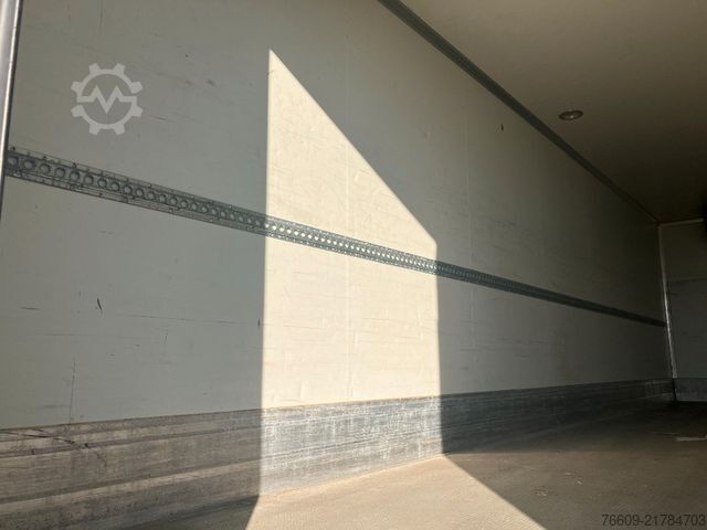 Växelflakssläp KRONE Wechselbrücke Kühlaufbau