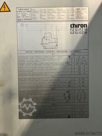 Vertikales Bearbeitungszentrum CHIRON FZ 12 W