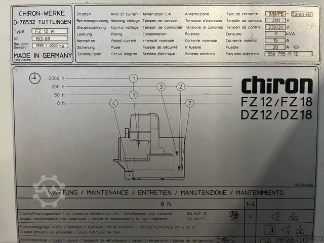 Vertikales Bearbeitungszentrum CHIRON FZ 12 W