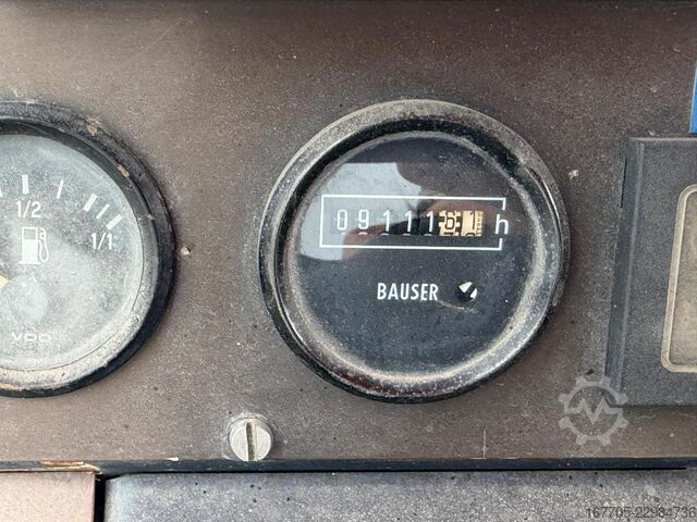 Wielasfaltspreidmachine Dynapac F121-6W