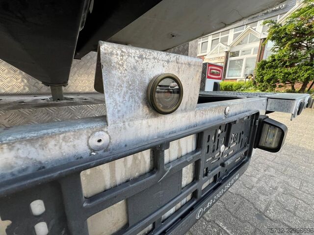 Vrachtwagenhoogwerker Renault Master  Versalift VDTL 14m 2 Per.Korb Nur 41h