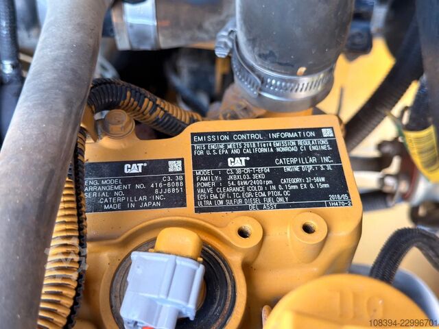 Caterpillar 908M - Snelwisselsysteem / Automatische vetsmering / Palletvorken en bak Caterpillar 908M - Quick Coupler / Automatic Greasing / For...