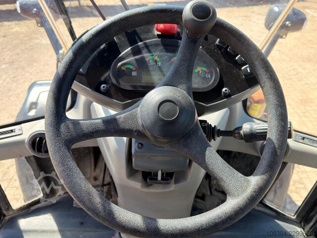 Caterpillar 908M - Snelwisselsysteem / Automatische vetsmering / Palletvorken en bak Caterpillar 908M - Quick Coupler / Automatic Greasing / For...