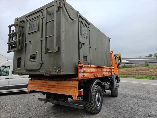  MAN L2000 4x4 10.220 + Army Shelter container