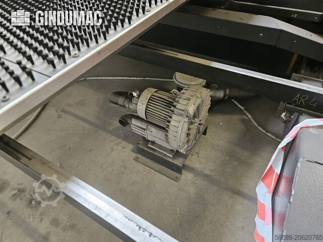 CNC ponsmachine AMADA AC2510 NT