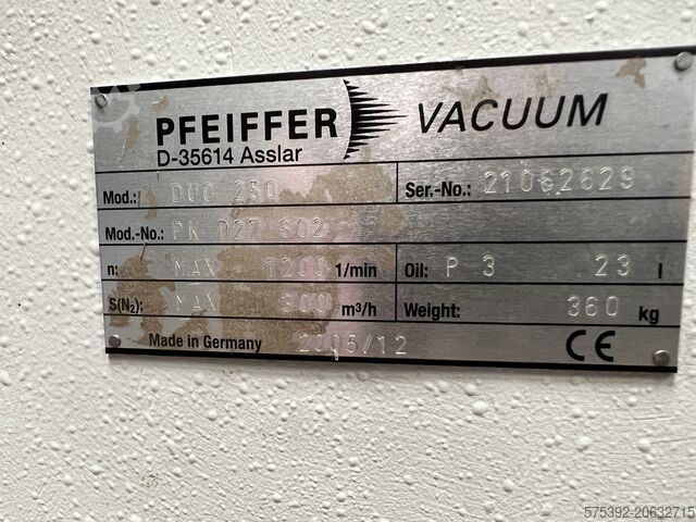 Vývěva Pfeiffer DUO 250 A