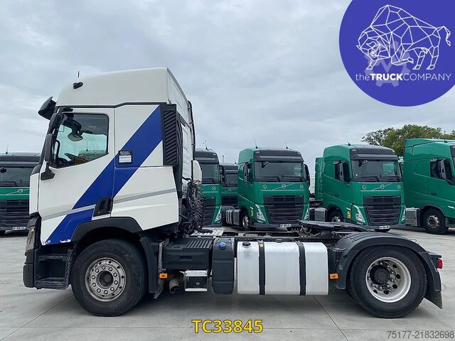 Estándar-SZM Renault T 440