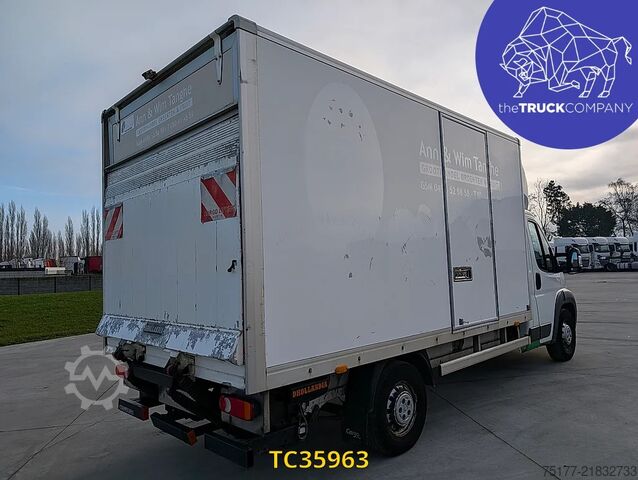 Koffer Peugeot Boxer 2.0 HDI BOX + LIFT - ONLY ONE PART OF REG...