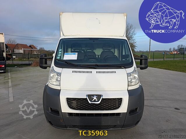Koffer Peugeot Boxer 2.0 HDI BOX + LIFT - ONLY ONE PART OF REG...