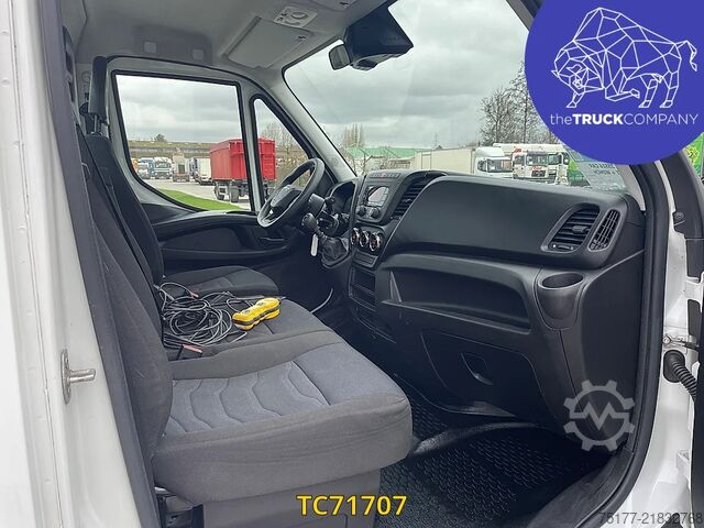 Iveco Daily 35S16 TRANSPORT AUTO + TROLIU Iveco Daily 35S16 CAR TRANSPORT + WINCH