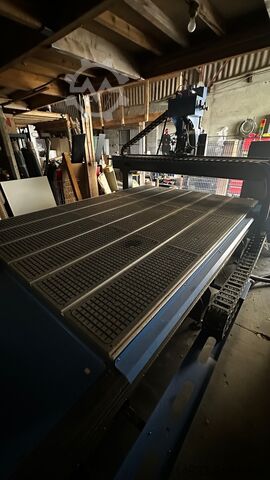 CNC-Maschine mit automatischem Werkzeugwechsler (ATC) Blue Elephant ELECNC 2130 ATC