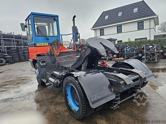 Terminal traktor TERBERG YT 180 | met kenteken | with registration.