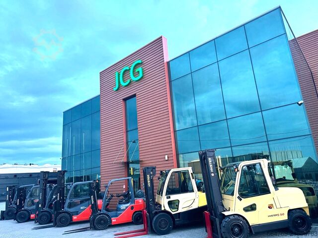 Cărucior cu stivuitor cu 4 căi Combilift C6000 / LPG / 2017 year/ Free lift