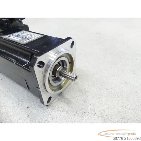 řídicí jednotka KUKA 1FK7034-5AZ91-1ZZ9 - Z Servomotor SN: YFU550425819017 - Z = S09