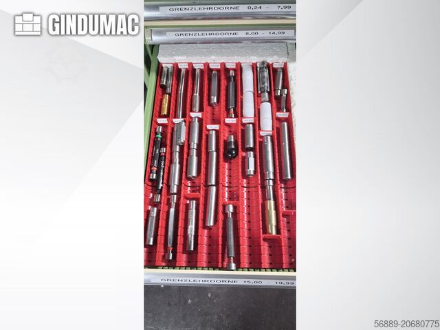 Optische meetmachine KEYENCE IM-6025