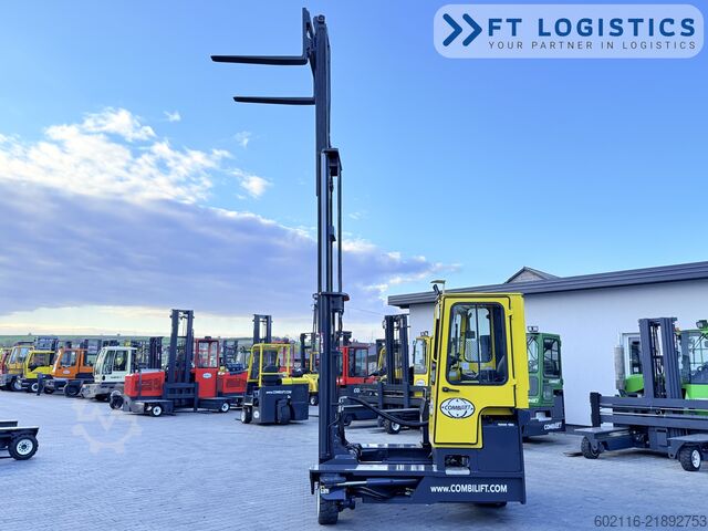 Carrello elevatore a 4 direzioni Combilift C4000 DIESEL TRIPLEX 5550 FORK POSITIONE