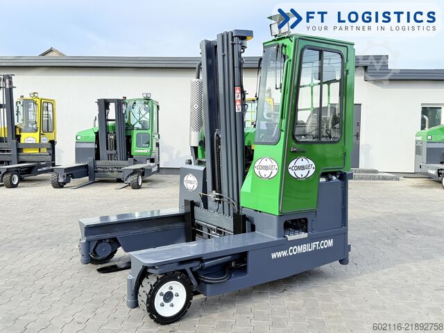 Carrello elevatore a 4 direzioni Combilift C3000 DIESEL TRIPLEX 5600 FREE-LIFT