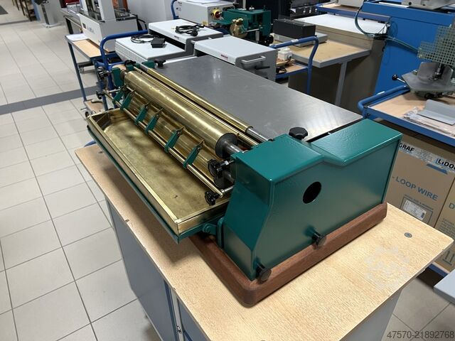 Lepicí stroj Sumbel Herold 500 Gluing Machine