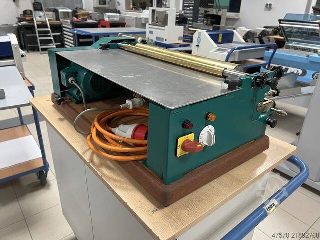 Lepicí stroj Sumbel Herold 500 Gluing Machine