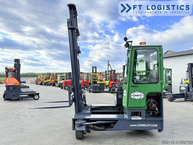 Carrello elevatore a 4 direzioni Combilift C4500 GAS DUPLEX 5500 FORK POSITIONER
