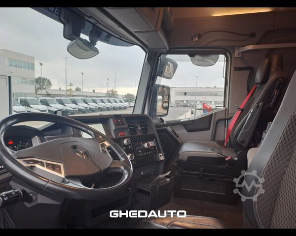 Standardowy ciągnik siodłowy RENAULT TRATTORE STRADALE RENAULT T 520 HIGH CAB