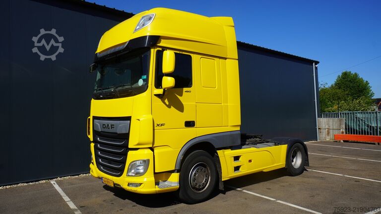 Padrão-SZM DAF XF 450 SSC tractor unit