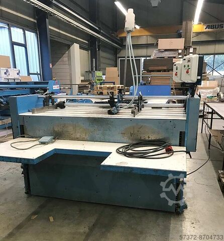 Faltschachtelklebemaschine Kirby PCG 141