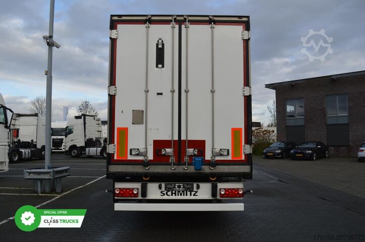 Reefer semitrailer SCHMITZ CARGOBULL SKO FP 45 Carrier Vector 1550