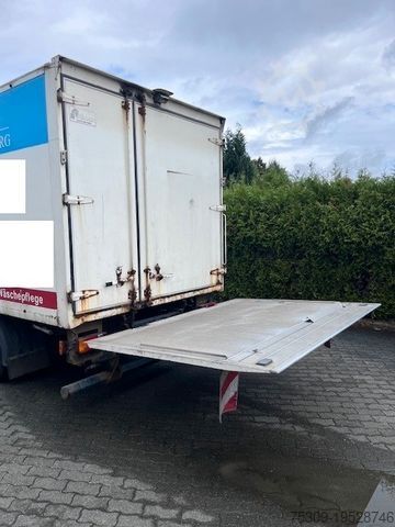 Furgone chiuso MAN TGL 8.180 Wäscherei Koffer mit LBW-Klima-3 Sitze