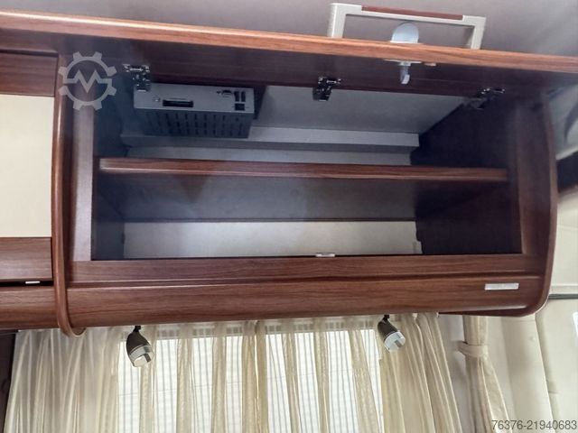 Integraal camper HYMER/ERIBA B694 SL