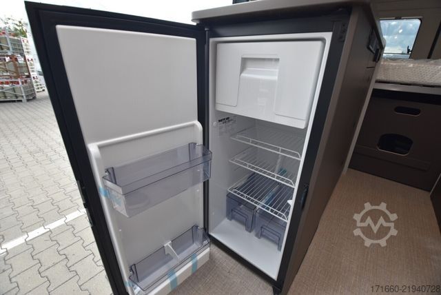 Obytný vůz BÜRSTNER B66 C 600 * Sondermodell B66 * Aufstelldach *
