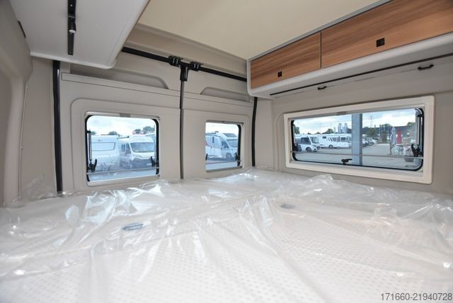 Obytný vůz BÜRSTNER B66 C 600 * Sondermodell B66 * Aufstelldach *