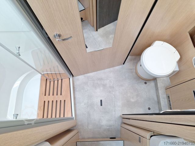 Integrovaný obytný vůz HYMER/ERIBA B-Klasse ML I BlackLine 780