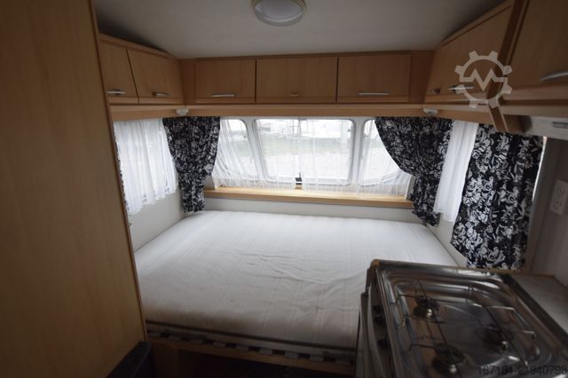 Caravan CHATEAU Calista 390 mit Vorzelt