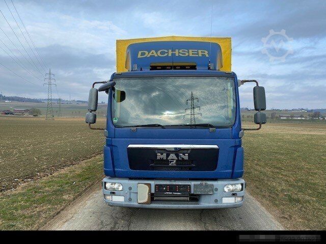 LKW mit Pritsche (offen) MAN MAN TGL 12.250 BL Pritsche/Plane 8 m+LBW 1,5 to