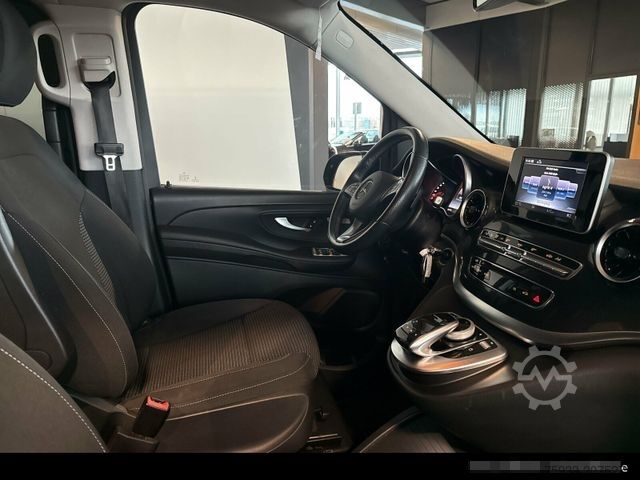 Minibus MERCEDES-BENZ V 220 d Edition lang AHK+KAMERA+LED+SITZHZ Navi