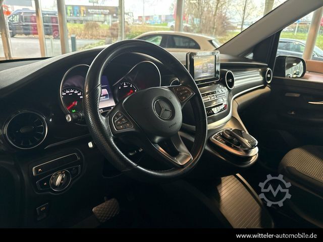 Minibus MERCEDES-BENZ V 220 d Edition lang AHK+KAMERA+LED+SITZHZ Navi