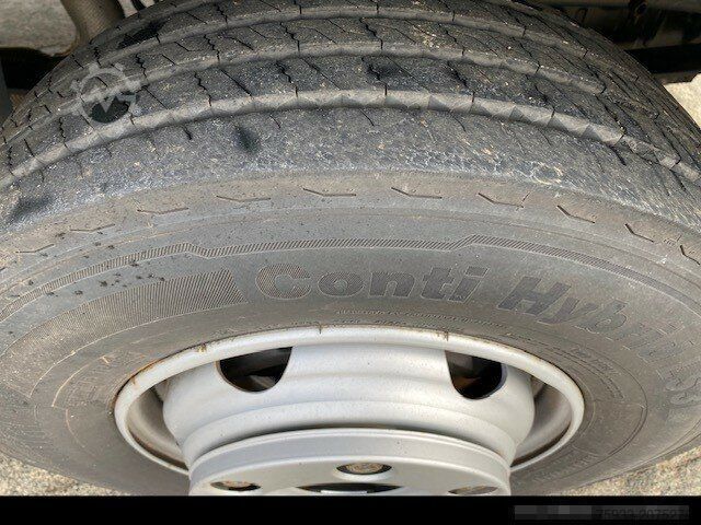 Kasa kamyoneti MERCEDES-BENZ Atego 818 4x2 Kühlk. 6,07m+LBW+Thermok. V800 Max