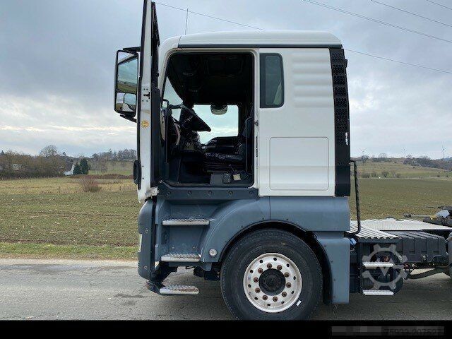 Standardní tahač MAN MAN TGX 18.460 BLS L-Fhs+Retarder+Kipphydraulik