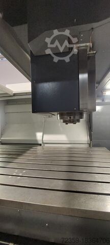 Fleroperationsmaskin YCM DCV 3016B