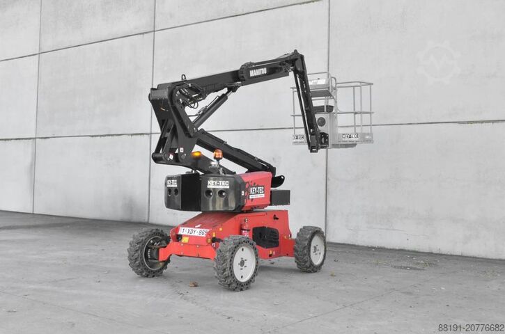 Artikulisan teleskopski bum lift Manitou ManGo 12