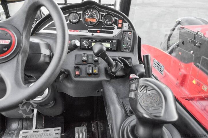 ładowarka teleskopowa Manitou MT 933